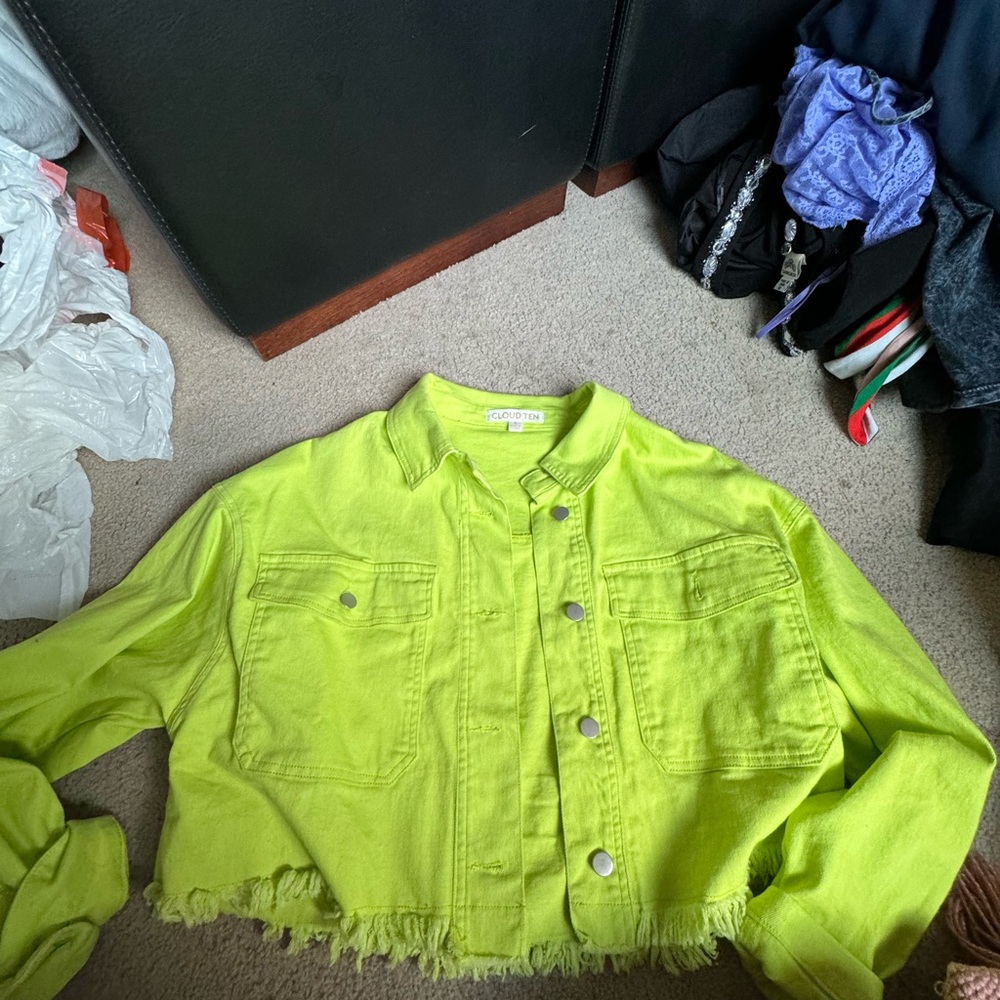 Cloud ten cropped neon jacket